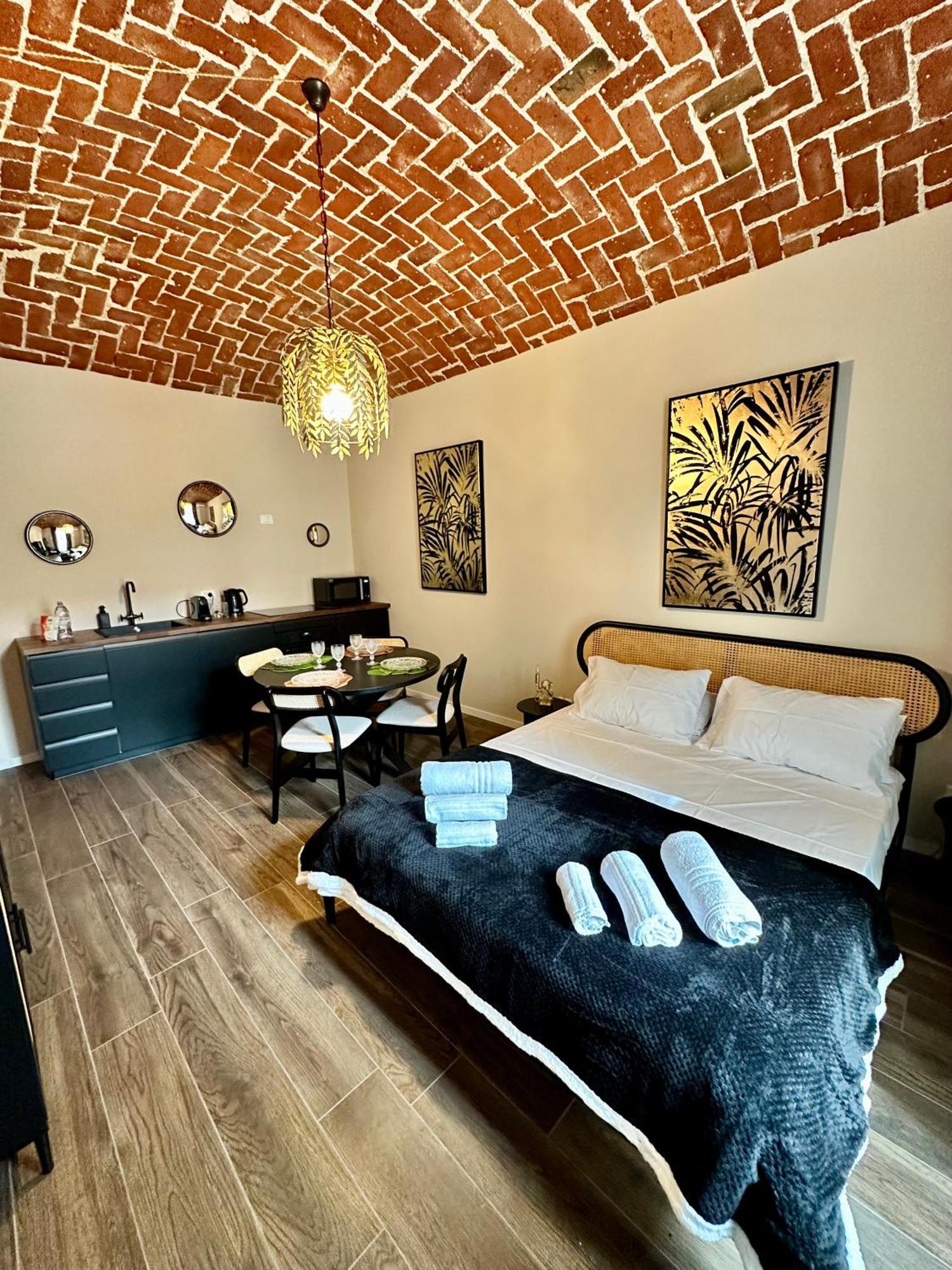 Jungle House - Nuvola Lavazza Apartment Turin Bagian luar foto