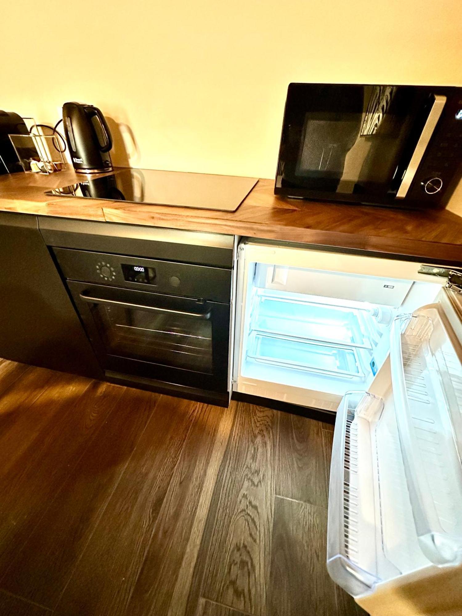 Jungle House - Nuvola Lavazza Apartment Turin Bagian luar foto
