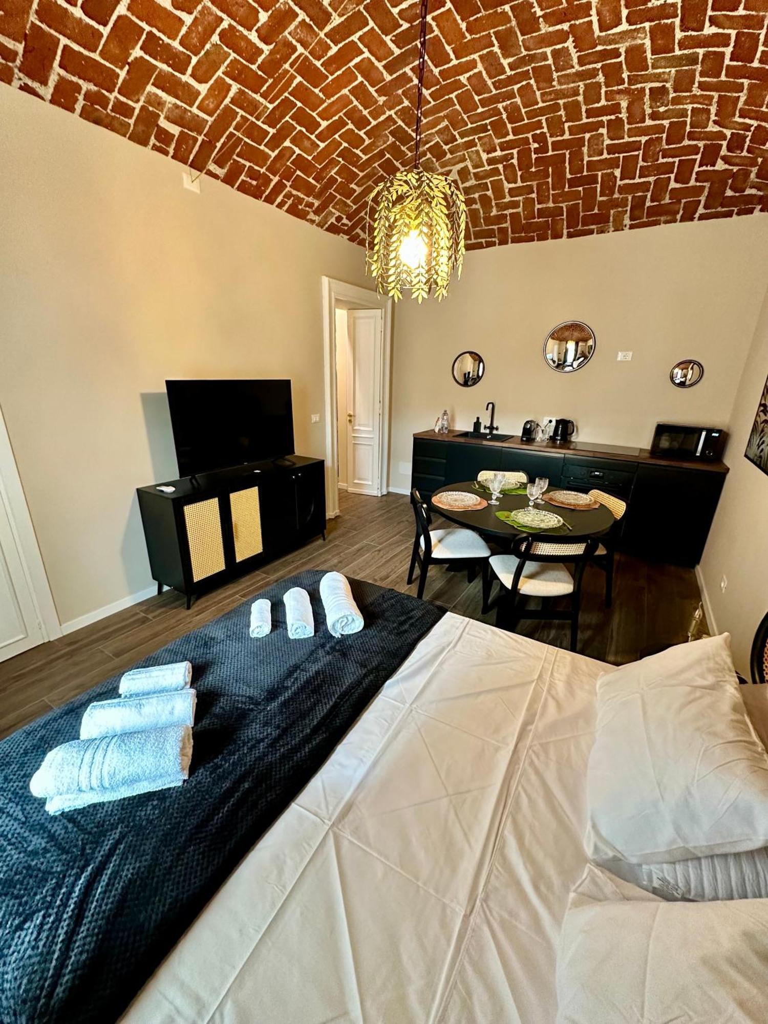 Jungle House - Nuvola Lavazza Apartment Turin Bagian luar foto